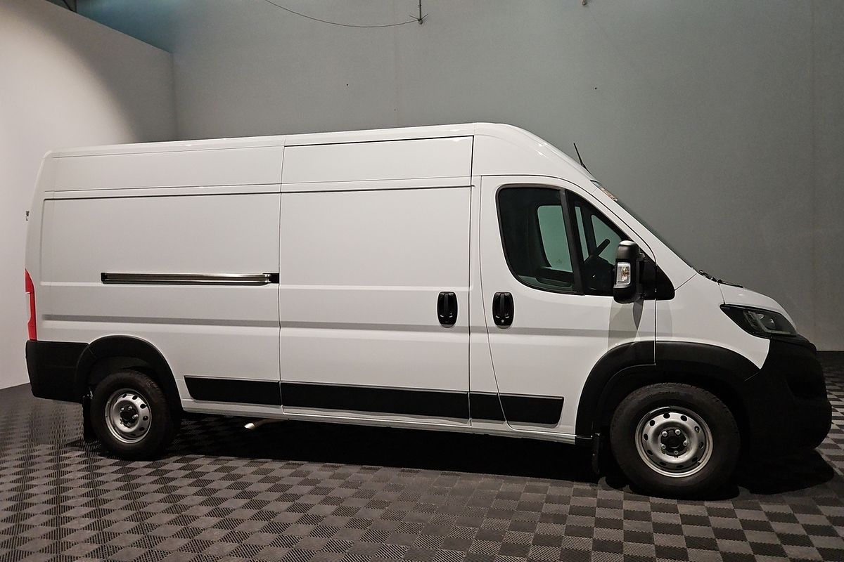 2024 Fiat Ducato Series 9 LWB