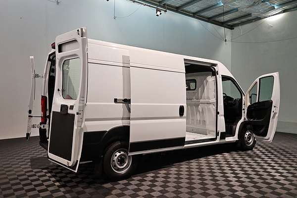 2024 Fiat Ducato Series 9 LWB