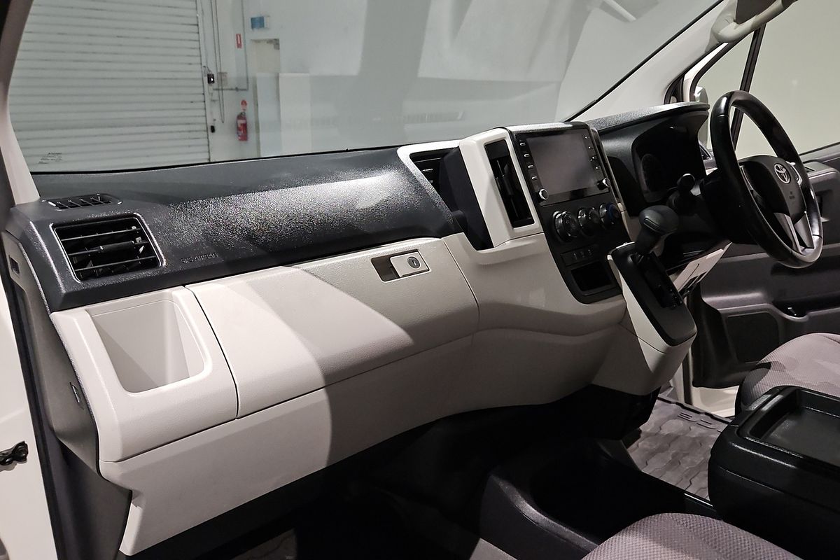2021 Toyota Hiace GDH300R LWB