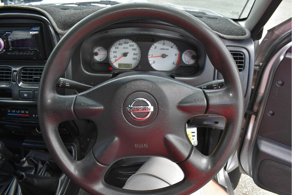 2008 Nissan Navara ST-R D22 4X4