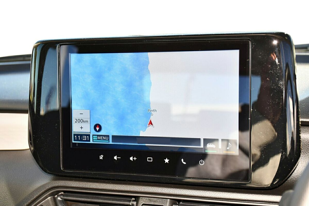 2025 Suzuki Swift Hybrid UZ