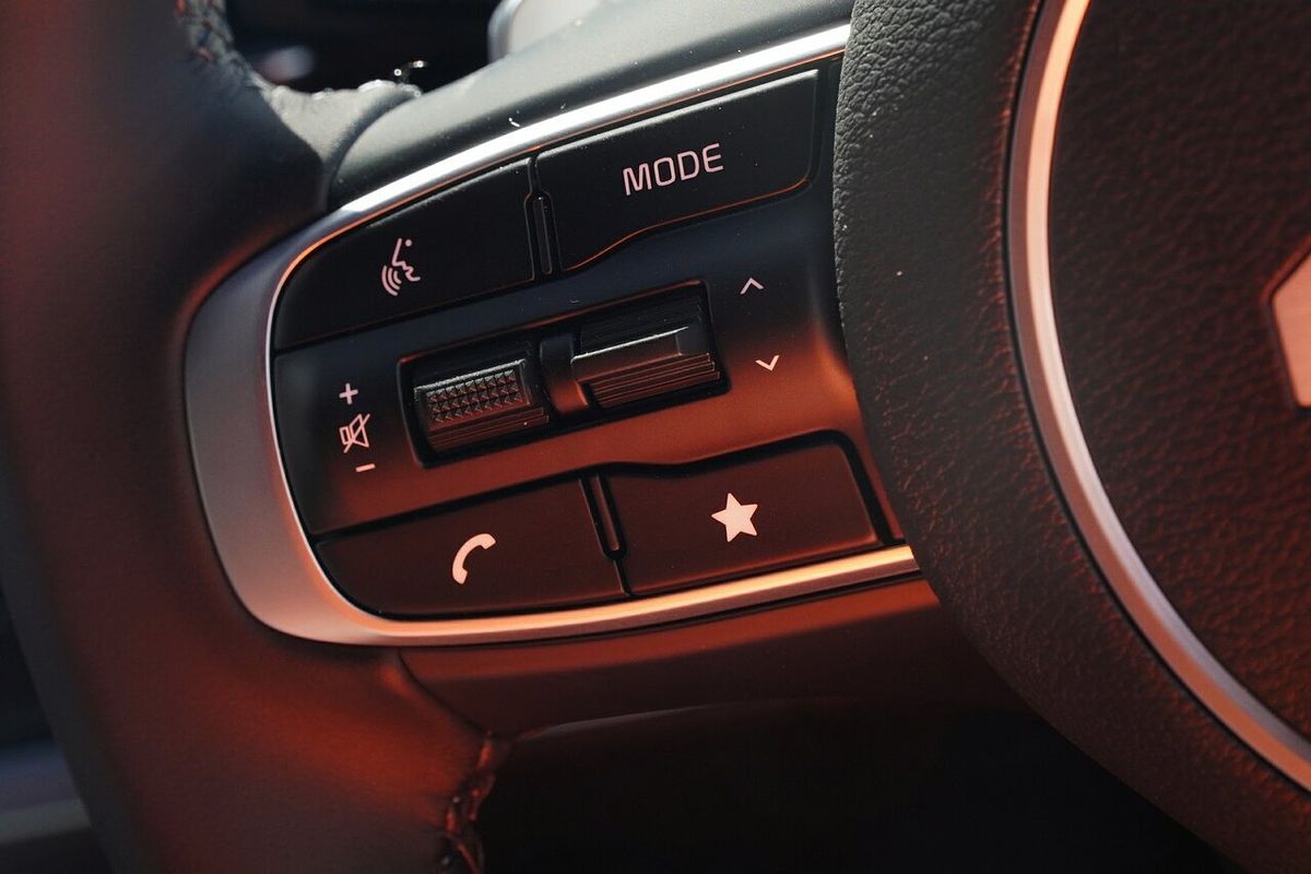 2025 Kia Sportage SX+ NQ5