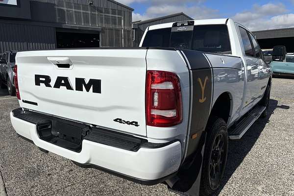 2024 RAM 2500 Yellowstone Edition Rambox DJ 4X4