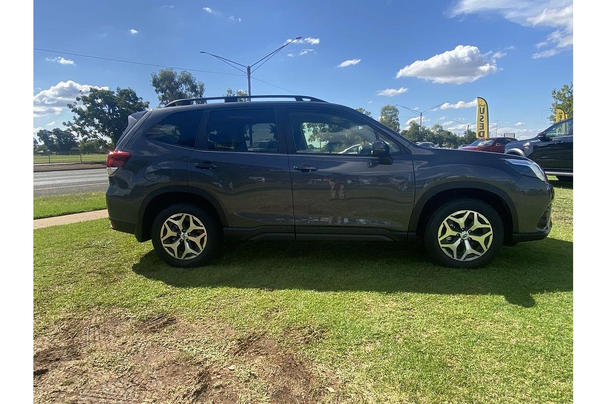 2024 Subaru Forester 2.5i S5