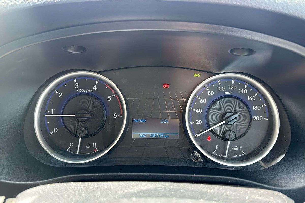 2017 Toyota Hilux SR GUN126R 4X4
