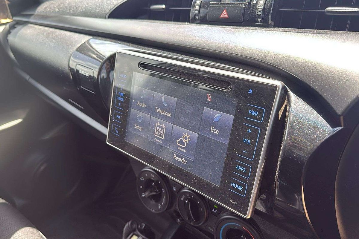 2017 Toyota Hilux SR GUN126R 4X4