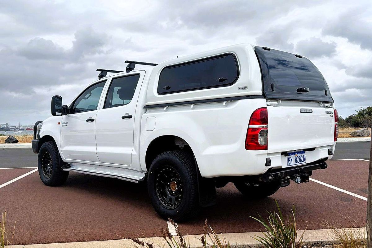 2015 Toyota Hilux SR KUN26R 4X4