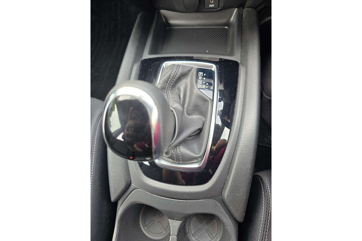 2017 Nissan X-TRAIL ST T32
