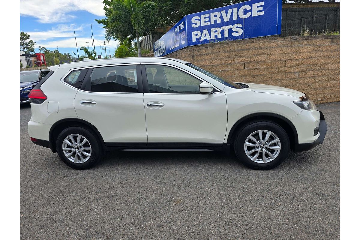 2017 Nissan X-TRAIL ST T32