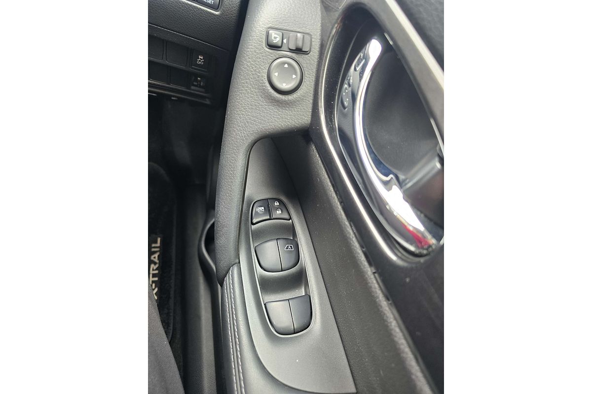 2017 Nissan X-TRAIL ST T32