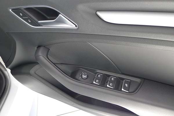 2014 Audi A3 Attraction 8V