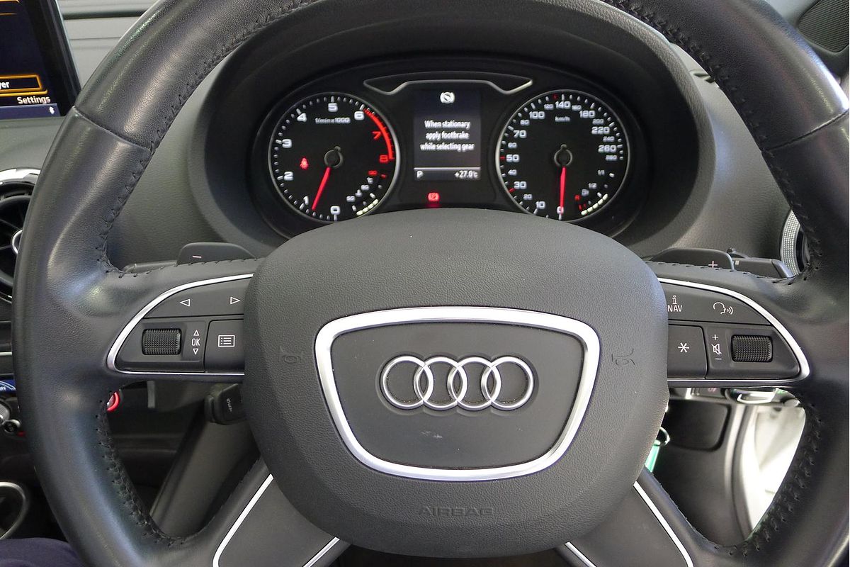 2014 Audi A3 Attraction 8V