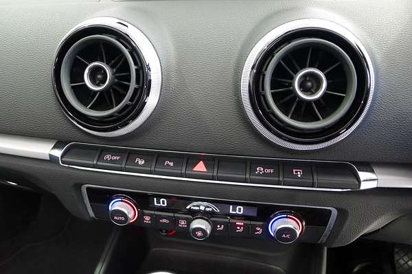 2014 Audi A3 Attraction 8V