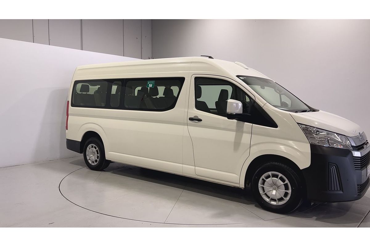 2022 Toyota Hiace Commuter GDH322R