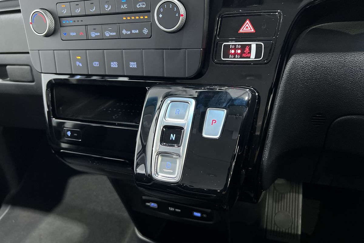 2022 Hyundai STARIA US4.V1