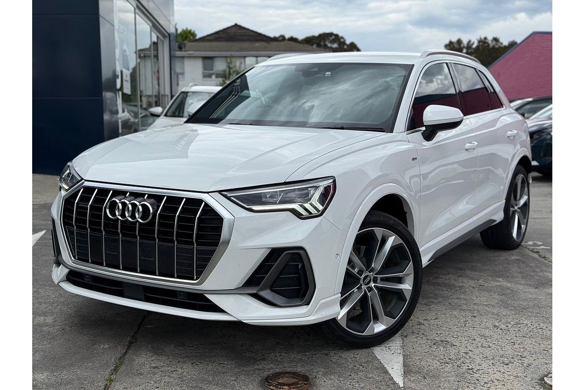 2021 Audi Q3 40 TFSI S line F3