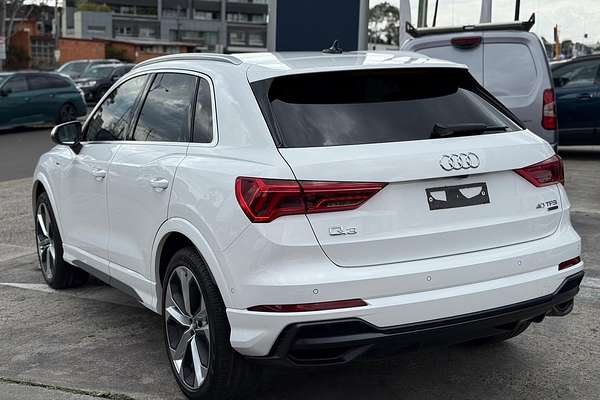 2021 Audi Q3 40 TFSI S line F3