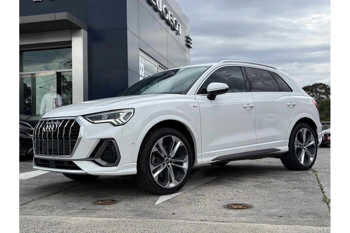 2021 Audi Q3 40 TFSI S line F3