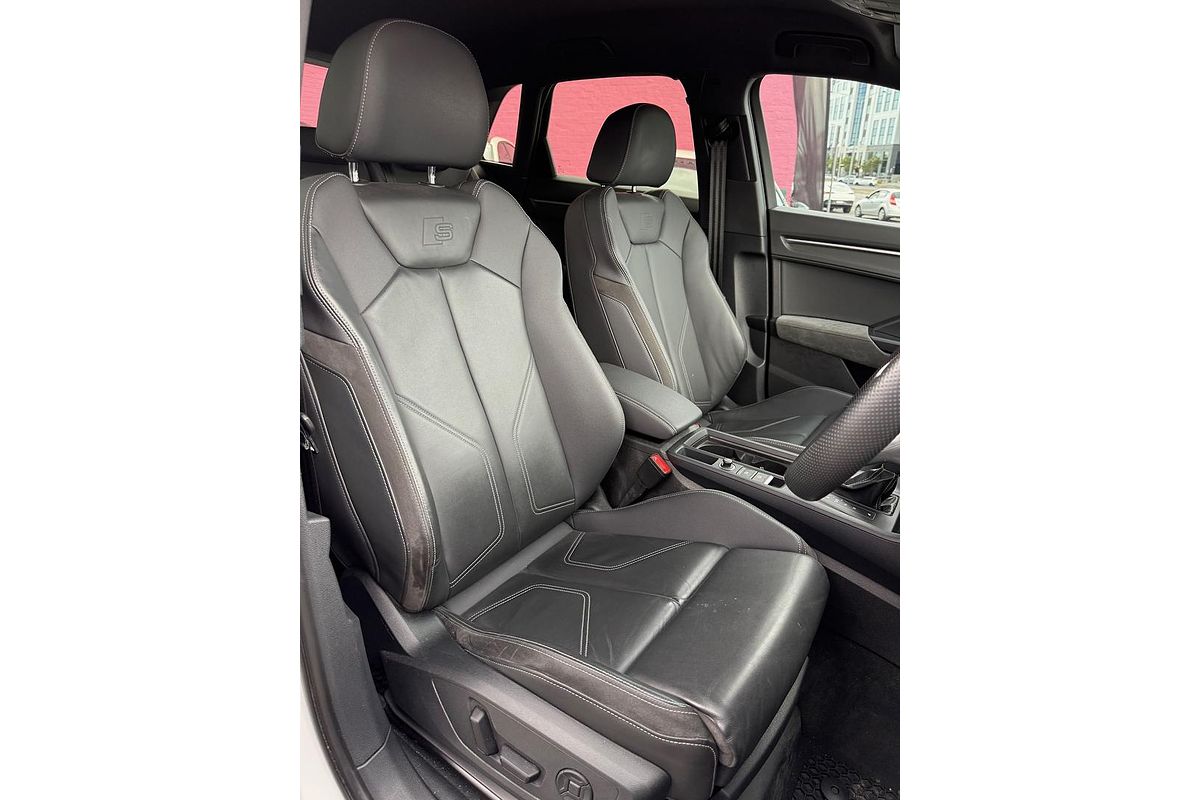 2021 Audi Q3 40 TFSI S line F3