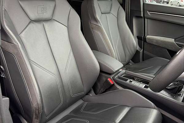 2021 Audi Q3 40 TFSI S line F3