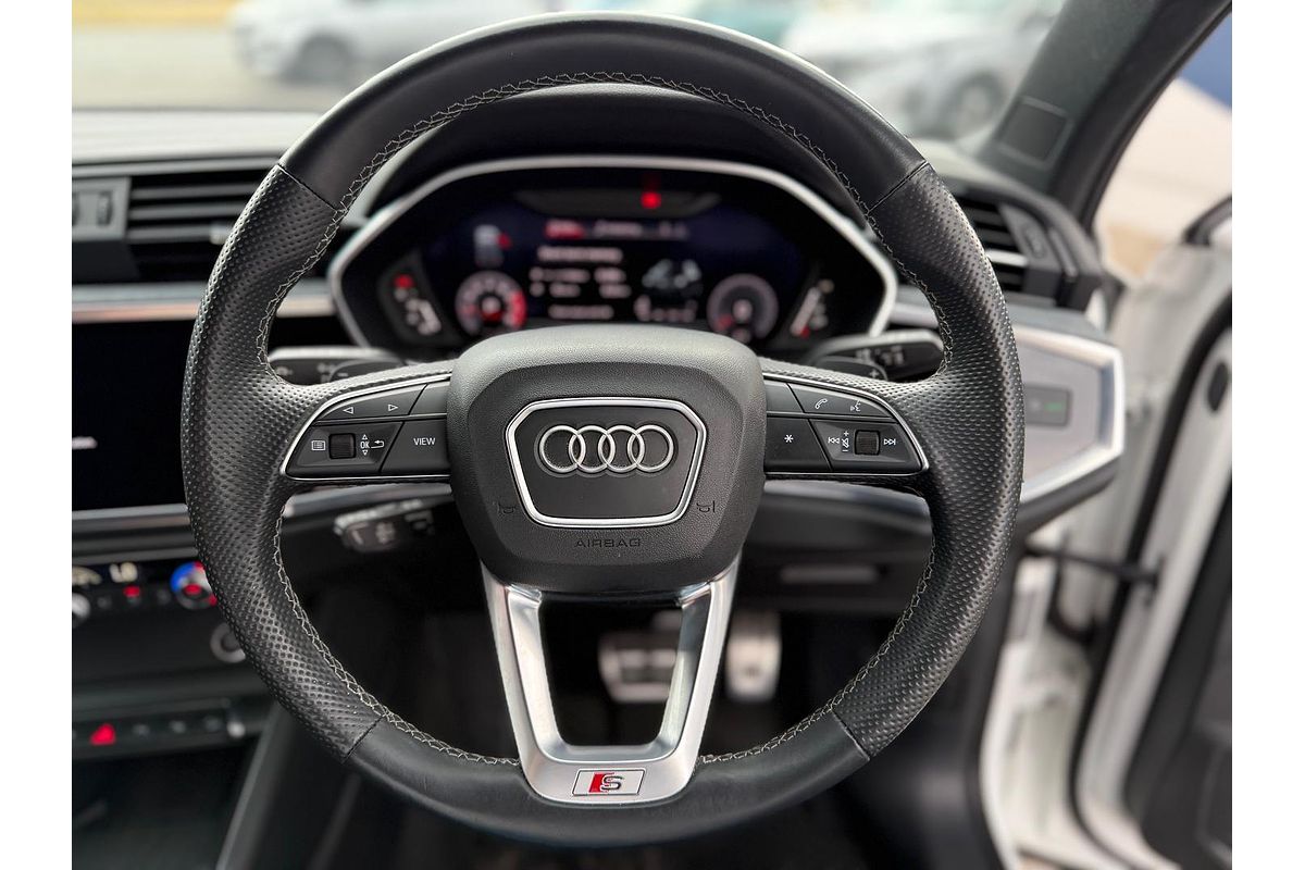 2021 Audi Q3 40 TFSI S line F3