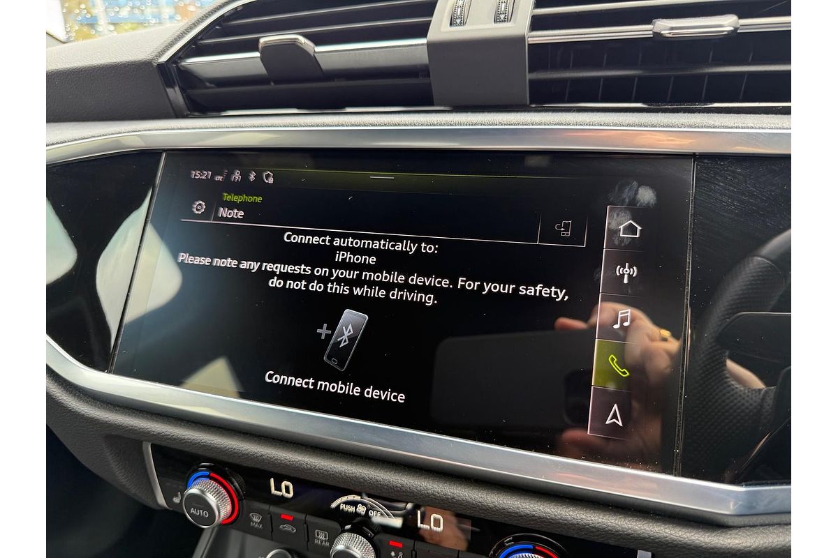 2021 Audi Q3 40 TFSI S line F3