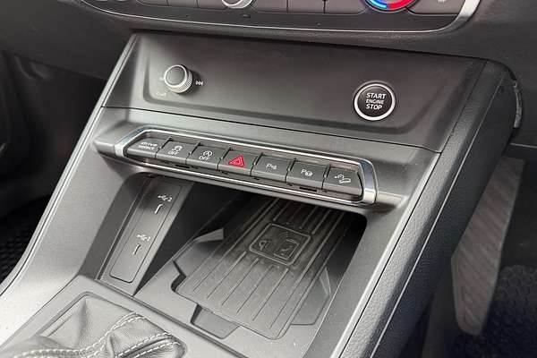 2021 Audi Q3 40 TFSI S line F3