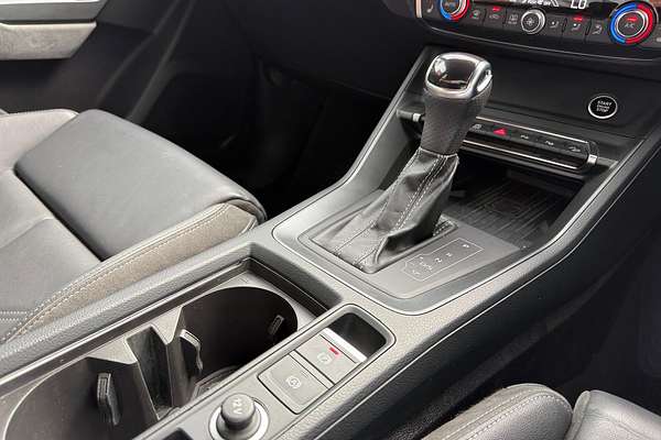 2021 Audi Q3 40 TFSI S line F3