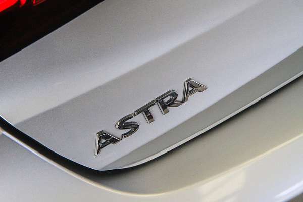 2016 Holden Astra R BK