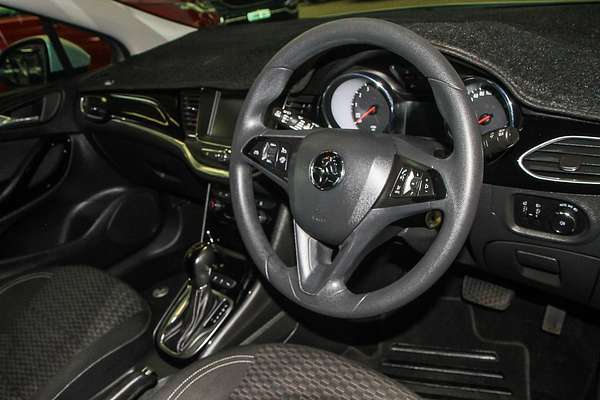 2016 Holden Astra R BK