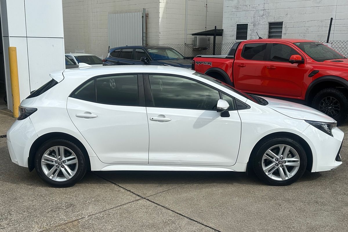 2021 Toyota Corolla Ascent Sport MZEA12R