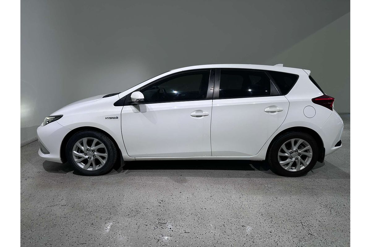 2017 Toyota Corolla Hybrid ZWE186R