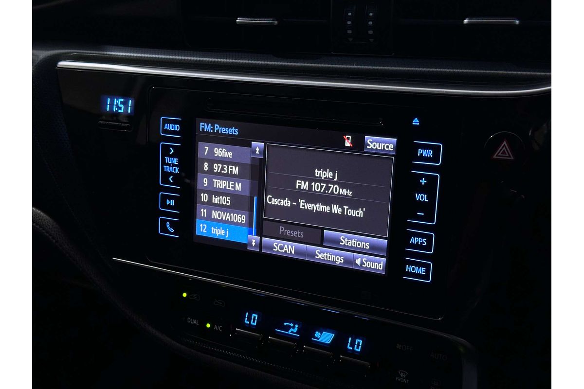 2017 Toyota Corolla Hybrid ZWE186R
