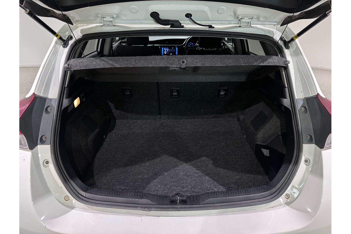 2017 Toyota Corolla Hybrid ZWE186R
