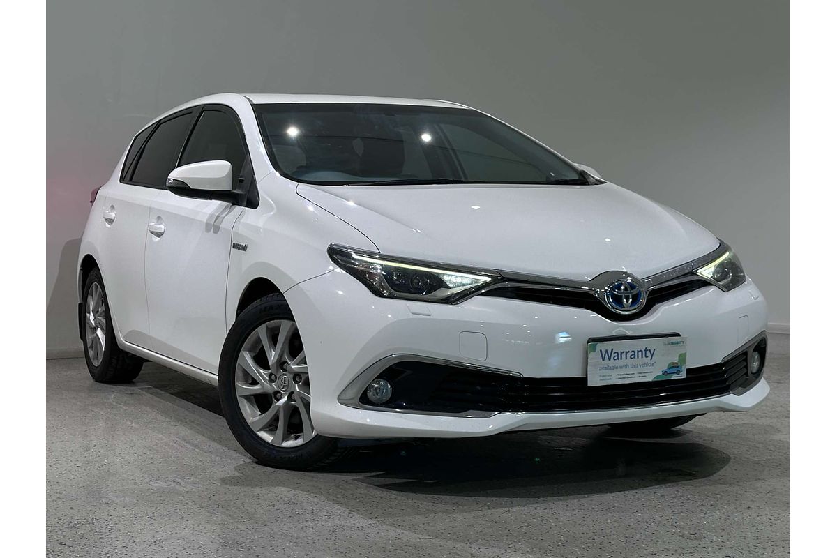 2017 Toyota Corolla Hybrid ZWE186R