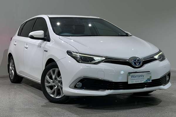 2017 Toyota Corolla Hybrid ZWE186R