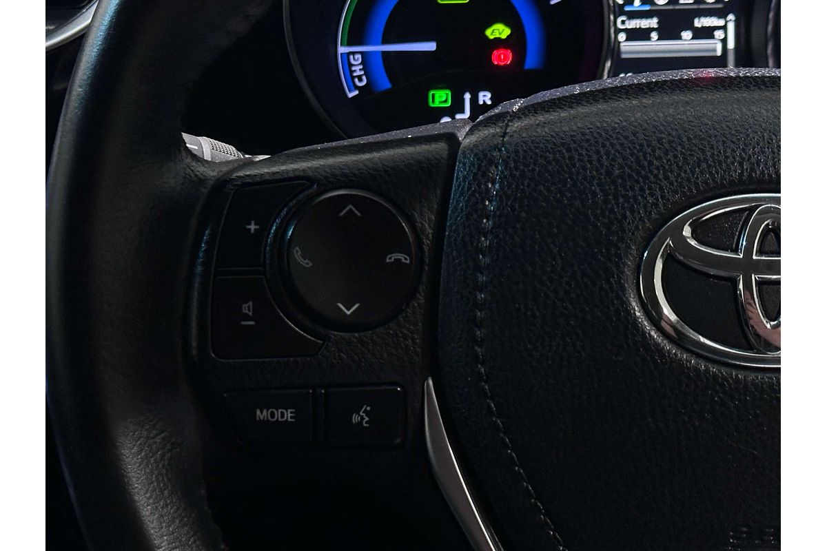 2017 Toyota Corolla Hybrid ZWE186R