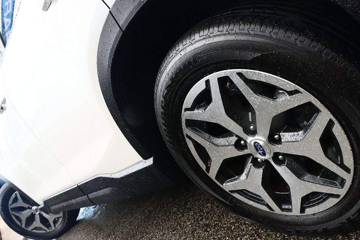 2023 Subaru Forester 2.5i S5