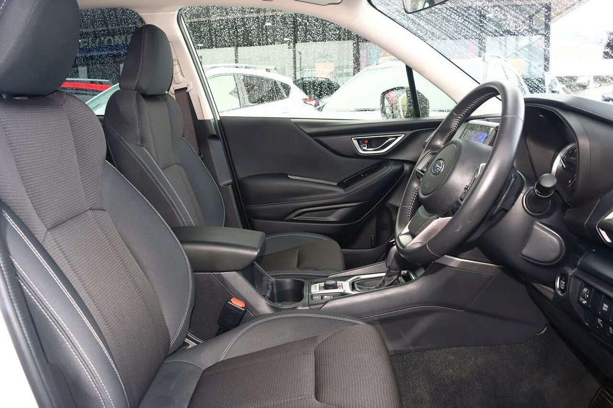 2023 Subaru Forester 2.5i S5