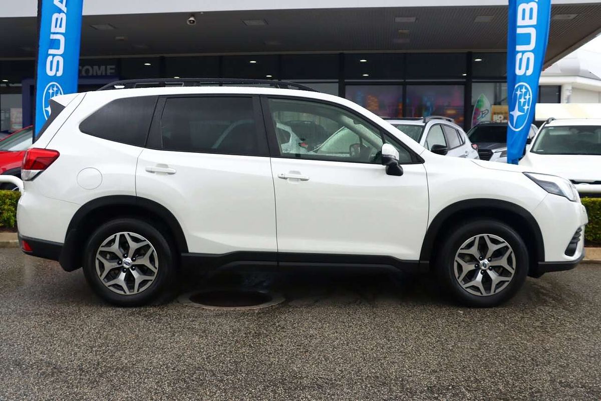 2023 Subaru Forester 2.5i S5