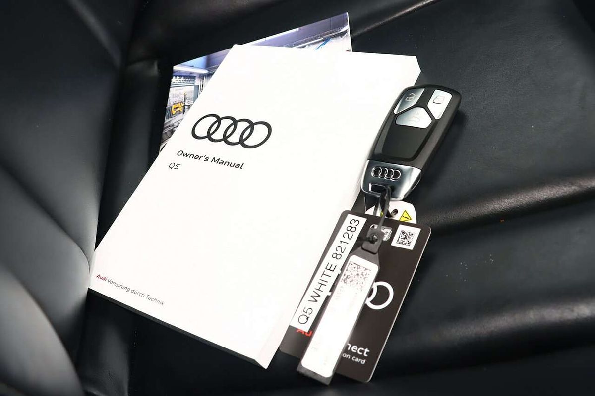 2023 Audi Q7 55 TFSI S line 4M