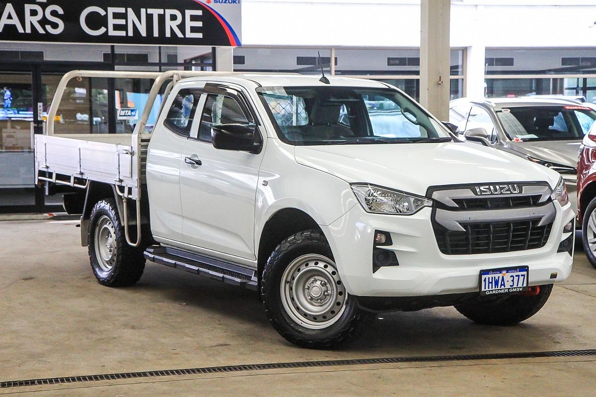 2022 Isuzu D-MAX SX 4X4