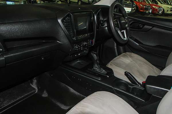 2022 Isuzu D-MAX SX 4X4