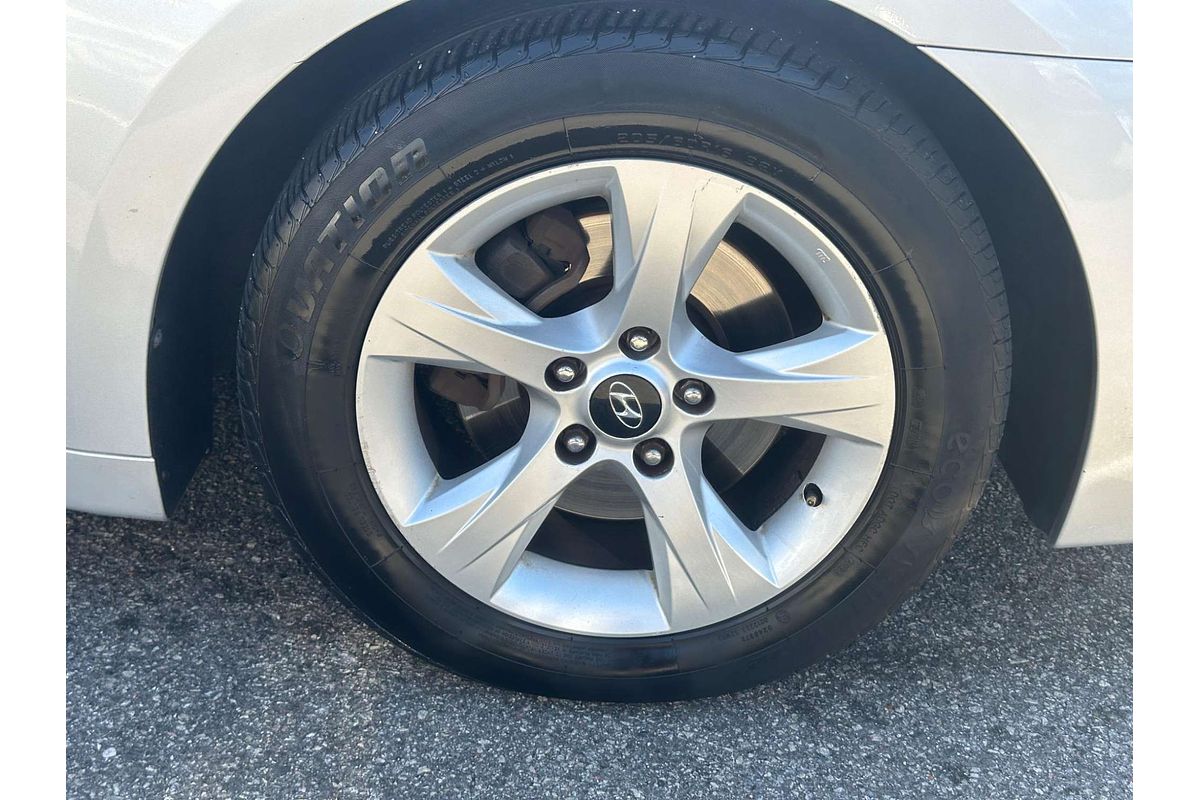 2014 Hyundai i40 Active VF2