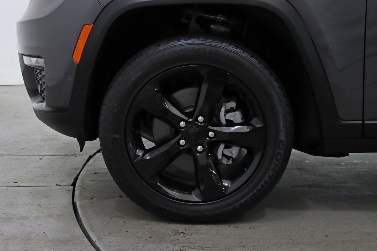 2023 Jeep Grand Cherokee Night Eagle WL