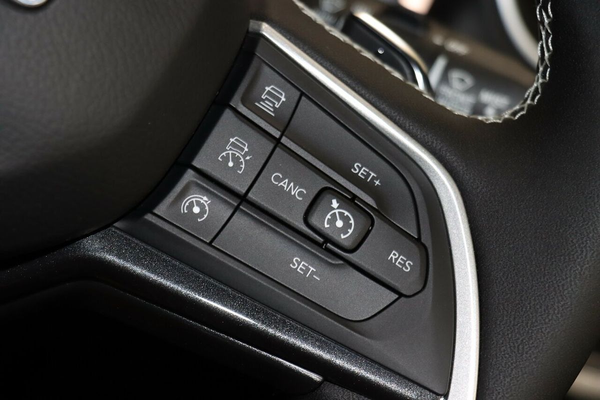 2023 Jeep Grand Cherokee Night Eagle WL