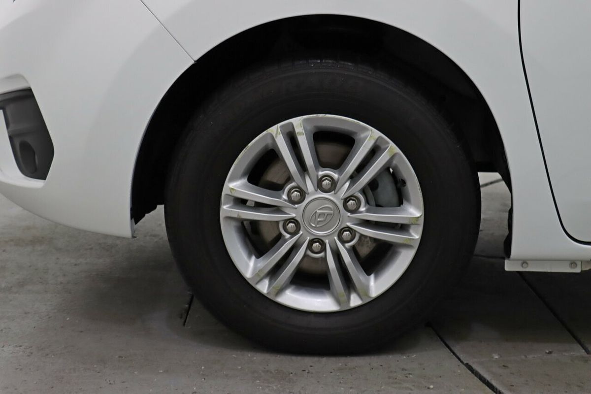 2022 LDV G10 + SV7C