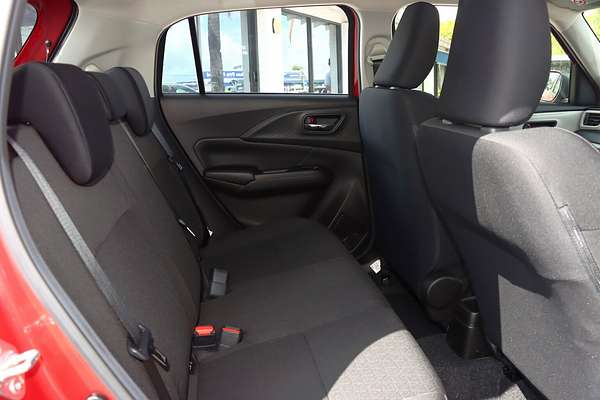 2024 Suzuki Swift Hybrid UZ