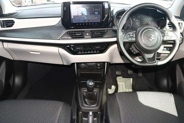 2024 Suzuki Swift Hybrid UZ