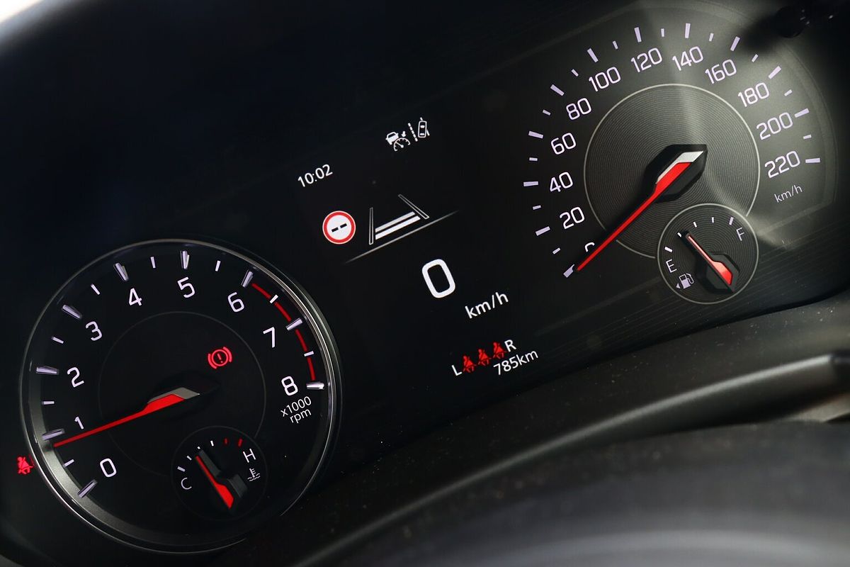 2024 Suzuki Swift Hybrid UZ